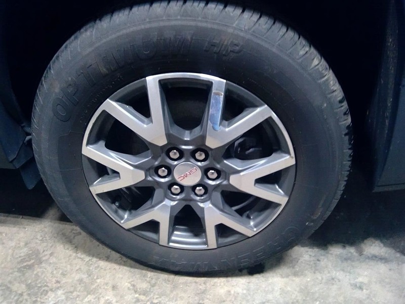 Rim Wheel 18x7-1/2 6 Y Spoke Opt 5PB Fits 20-23 ACADIA 1762169