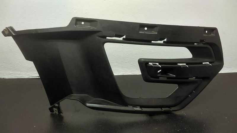 16-19 Ford Explorer Right Passenger Fog Driving Outer Grille OEM FB5Z-17B968-BA