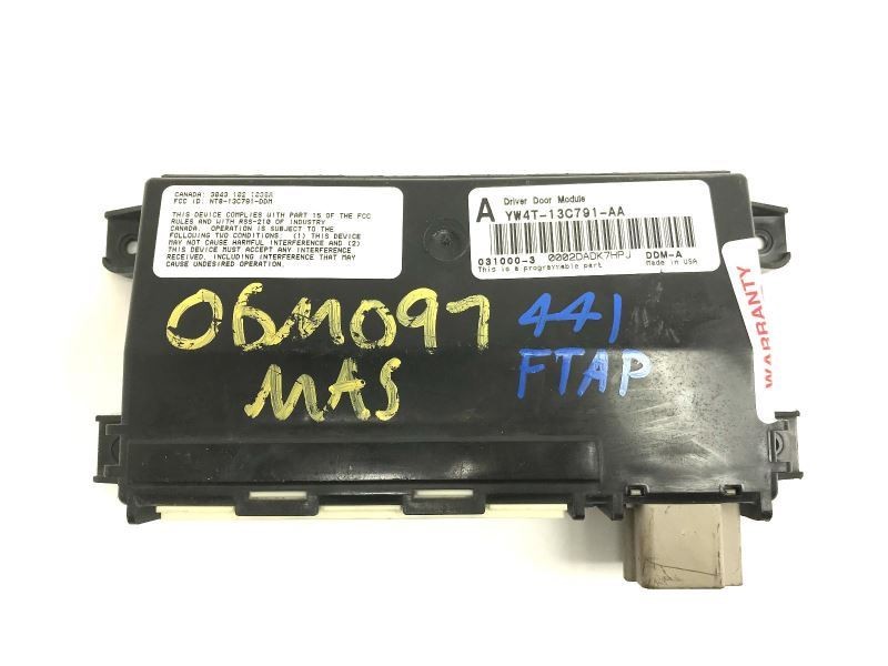 Theft-Locking Driver Door Lock Control Module Fits 2000-2001 Jaguar S Type 38571