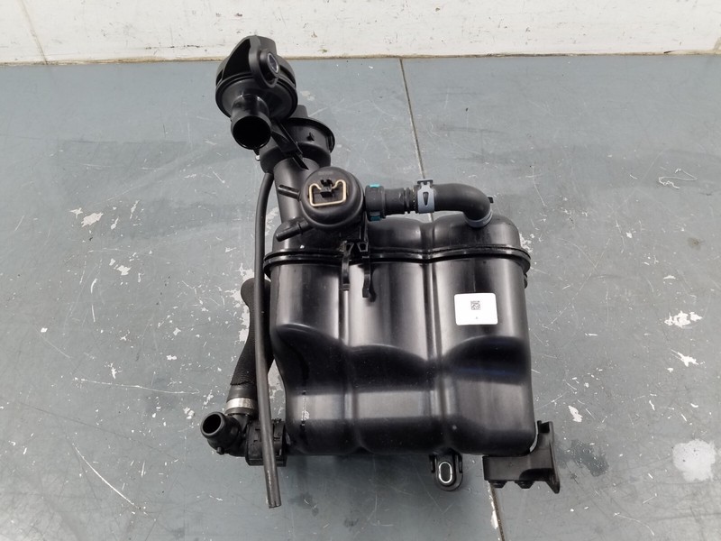 2022 Porsche 911 GT3 992 Coolant Reservoir Expansion Tank #8401 G4