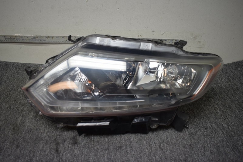 2014-2016 NISSAN ROGUE LEFT SIDE HEADLIGHT FACTORY OEM