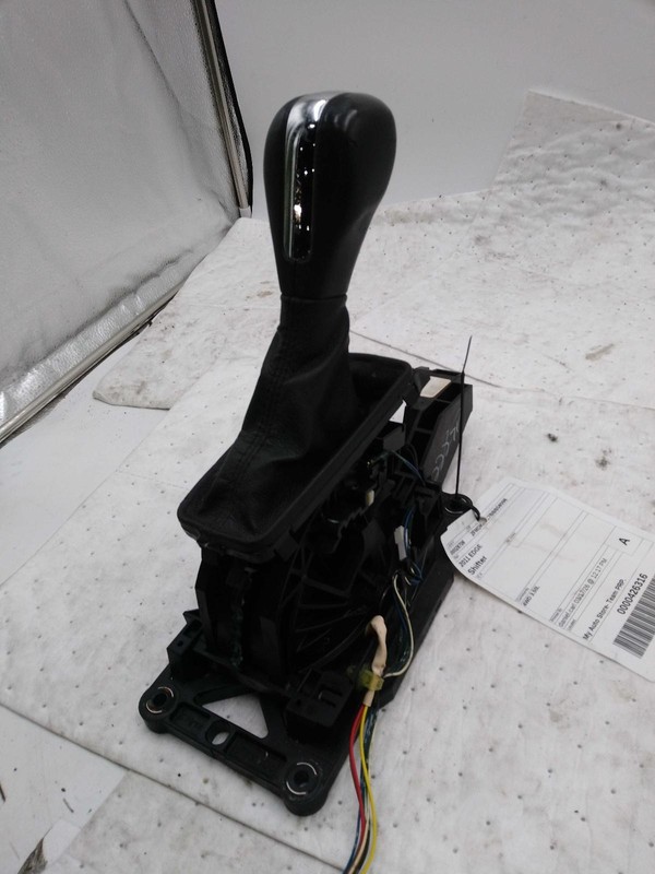 2011 Ford Edge Automatic Transmission Shift Lever Assembly 3.5L Silver Used