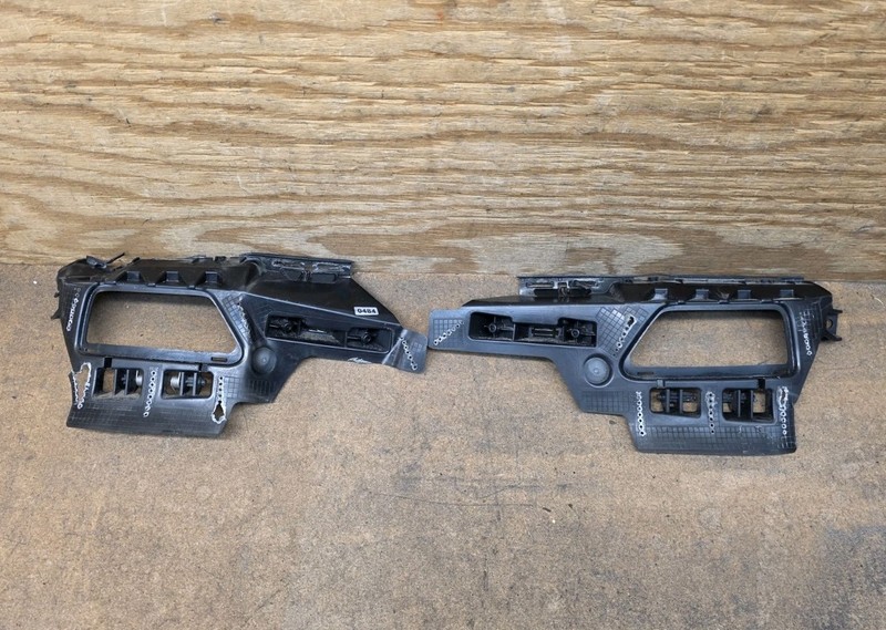 2019 2020 2021 2022 AUDI A7 S LINE Front Bumper Washer Cover Bracket RH & LH OEM