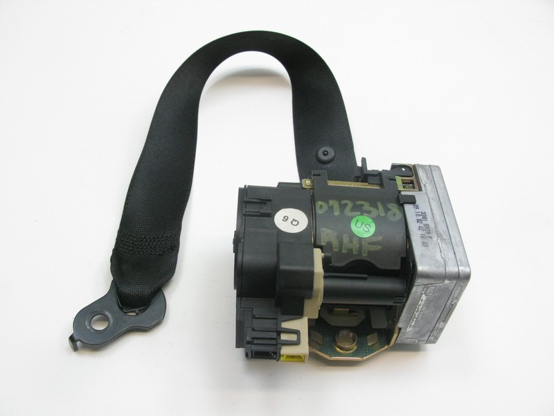 03-06 MERCEDES W215 CL55 CL600 CL500 OEM SEAT BELT PASSENGER RIGHT FRONT 72318