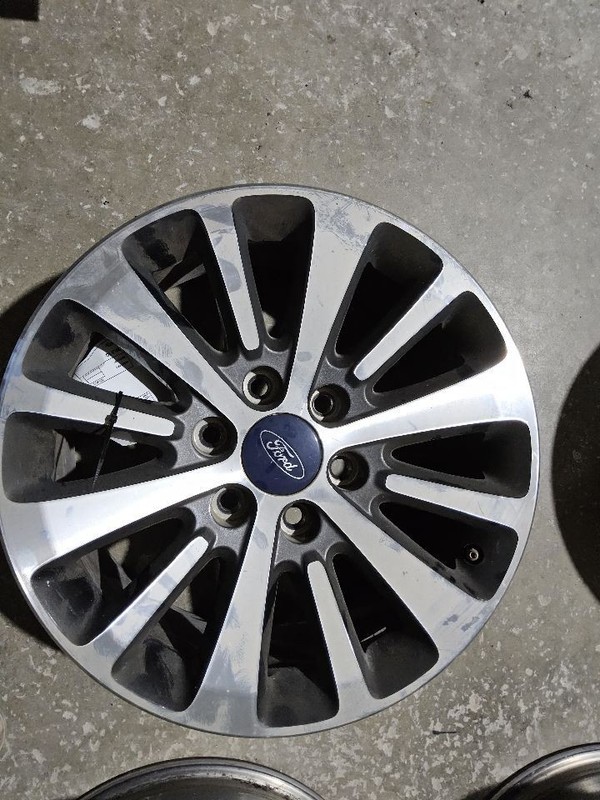 2015-2017 Ford Expedition Wheel Rim 18x8-1/2 Aluminum w/TPMS 12 Spoke