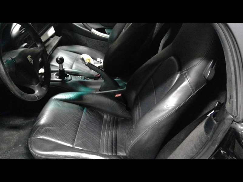 BOXSTER S 2000-2004 Front Seats Leatherette Black 1707426