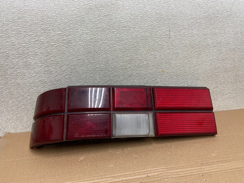 1987 1988 Dodge Shadow Left Driver LH Side Tail Light Oem AB0988 DG
