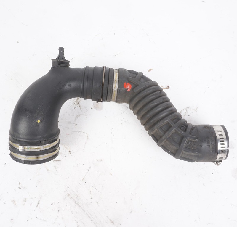 2014 - 2017 Maserati Quattroporte Left Turbo Intercooler Hose Air Duct Tube