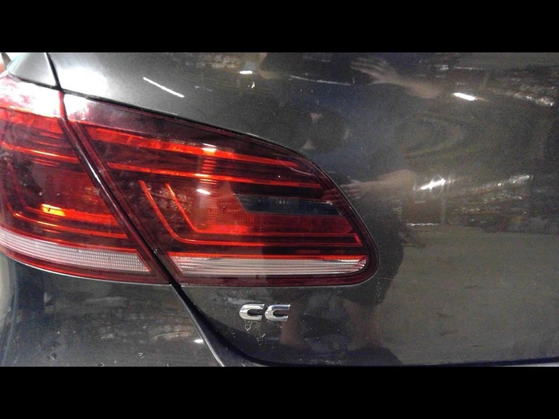 Driver Left Tail Light LED Lid Mounted Fits 13-17 CC 1618074