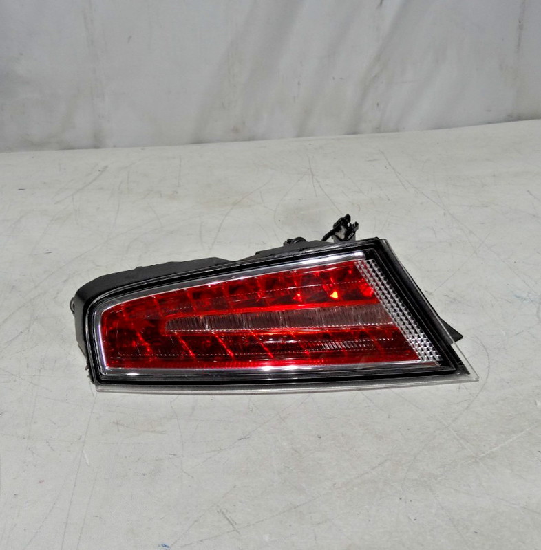 2013-2017 Lincoln MKZ Left Driver Side Outer Tail Light! Factory Original Part!
