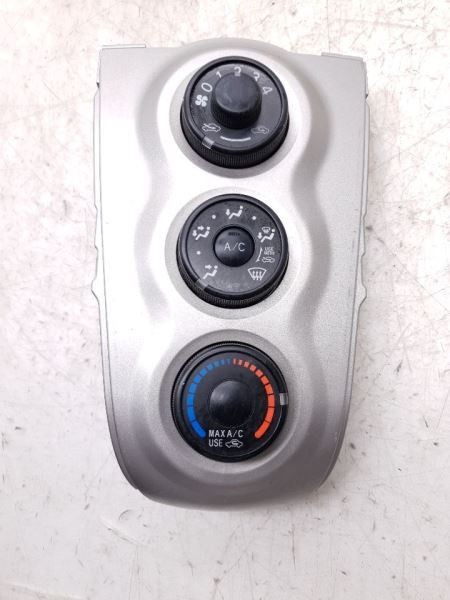 09-11 TOYOTA YARIS 1.5L FWD AT TEMPERATURE CONTROL SWITCH