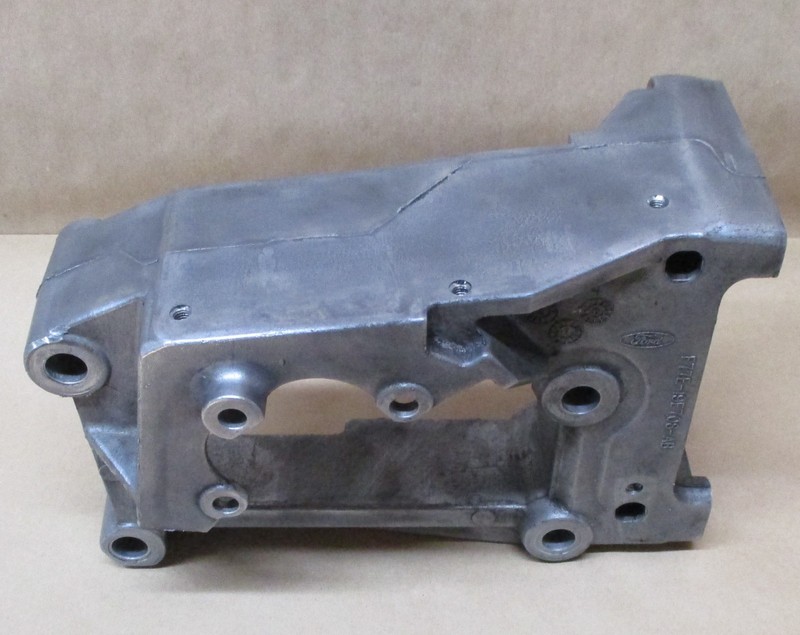 1997-2001 FORD EXPLORER 4.0L POWER STEERING PUMP AND A/C BRACKET F77E-19E708-AB