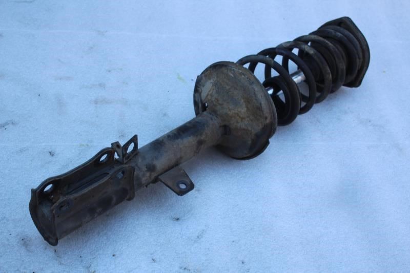 1990 TOYOTA CELICA GTS LEFT DRIVER SIDE REAR STRUT SPRING LIFTBACK 2WD
