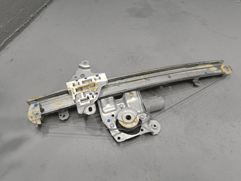 2019-2024 NISSAN ALTIMA REAR PASSENGER SIDE DOOR WINDOW REGULATOR & MOTOR OEM