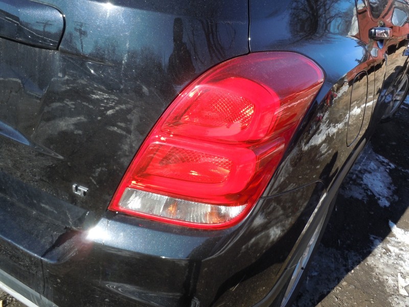 2017-2022 Chevrolet Trax Tail Light Lamp Passenger Right OEM LED Opt UGE