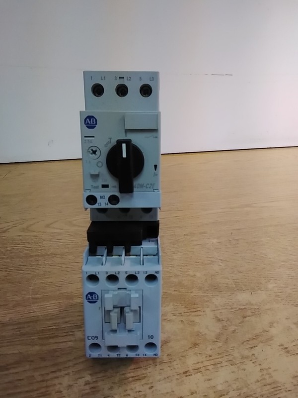 Allen-Bradley 140M-C2E-B40 Series B Contactor W/ 100-C09*10 Series A