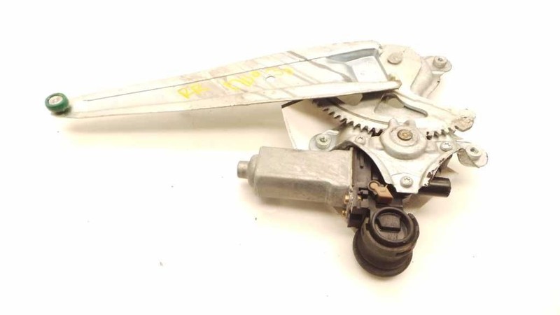 03-08 PONTIAC VIBE PASSENGER SIDE REAR RIGHT WINDOW REGULATOR