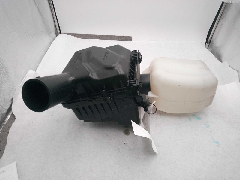 2011 Subaru Impreza Air Cleaner Assembly OEM 46052AG051, 46052AG070