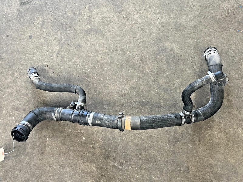 ⭐2018-2023 ALFA ROMEO STELVIO AWD 2.0L RADIATOR WATER COOLANT TUBE PIPE LOT2587