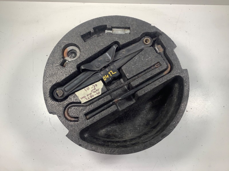 04-08 Acura TL Jack and Tool KIT 89332-SEP-A00 OEM