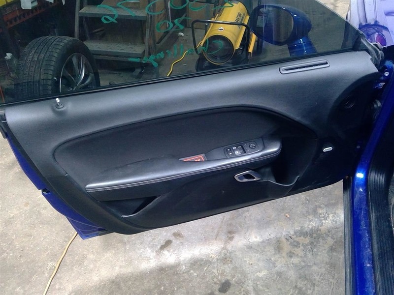 CHALLENGER 2020 Driver Left Front Door Trim Panel 1730047