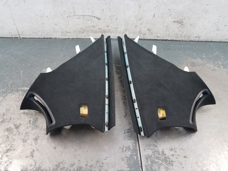 2014 Mercedes AMG E 63 S C Pillar Trim Panels #9590 Q3