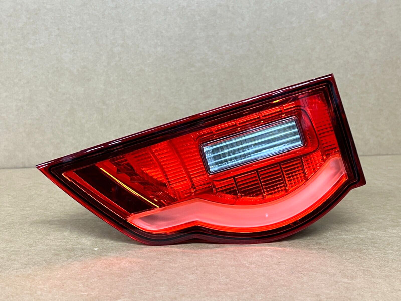⭐GREAT! 2017-2020 JAGUAR F PACE RIGHT RH SIDE INNER TAILLIGHT TAILLAMP OEM