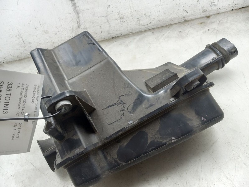 2013 TOYOTA PRIUS TWO 1.8L FWD AT AIR TUBE / RESONATOR