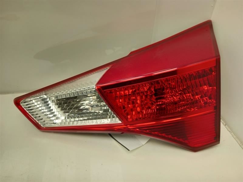 13-15 TOYOTA RAV4 XLE PASSENGER SIDE REAR DECKLID MOUNTED TAIL LIGHT