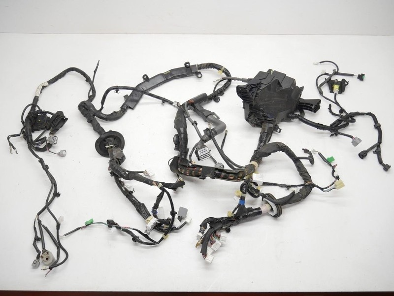 2017-2020 Toyota 86 Engine Bay Wiring Harness Compartment LHD 81402CA134 OEM