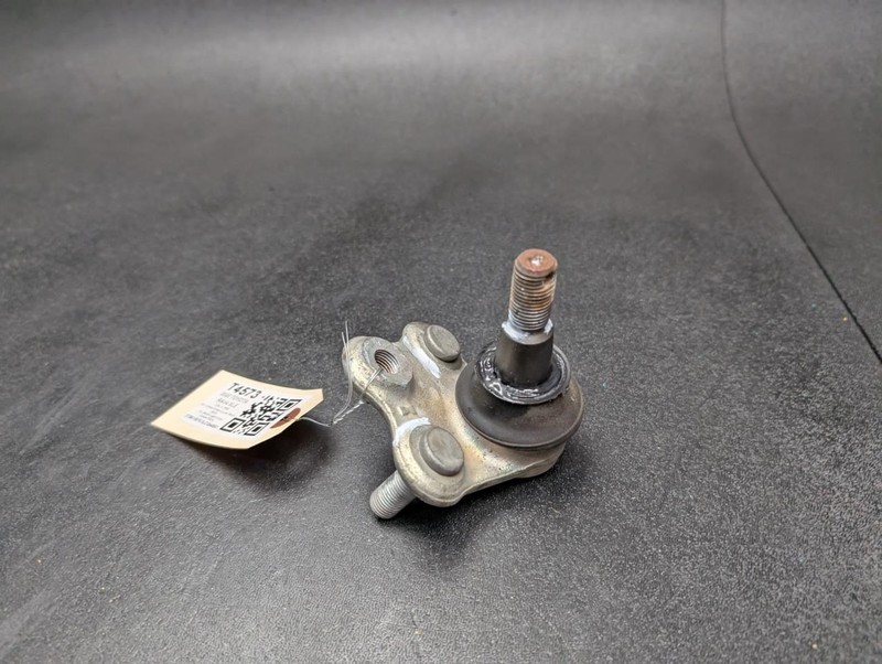 Front Left Lower Control Arm Ball Joint 2020 Toyota RAV4 43330-09A80 2019 - 2024