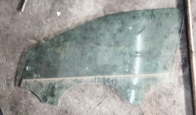 2019-2021 VOLKSWAGEN JETTA FRONT LEFT DRIVER SIDE DOOR WINDOW GLASS OEM 19-21