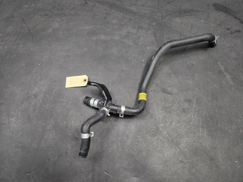 Engine Coolant Hose w/ Valve + Temperature Sensor Set 2022 Kia Stinger 2023