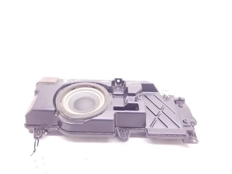 2011 TOYOTA TACOMA CREW CAB REAR SUBWOOFER SPEAKER
