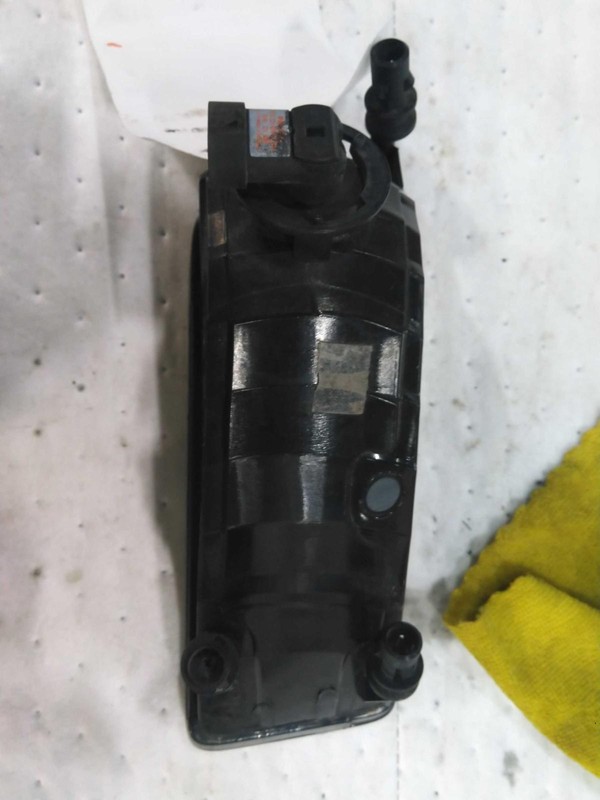 2010 Ford Explorer Left Headlight Assembly - Pitted & Foggy Lens - Used