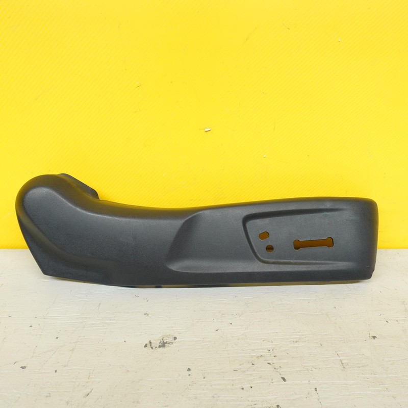 2015-2019 LEXUS RC350 FRONT RIGHT SEAT OUTER SWITCH COVER TRIM PANEL 718112-4180