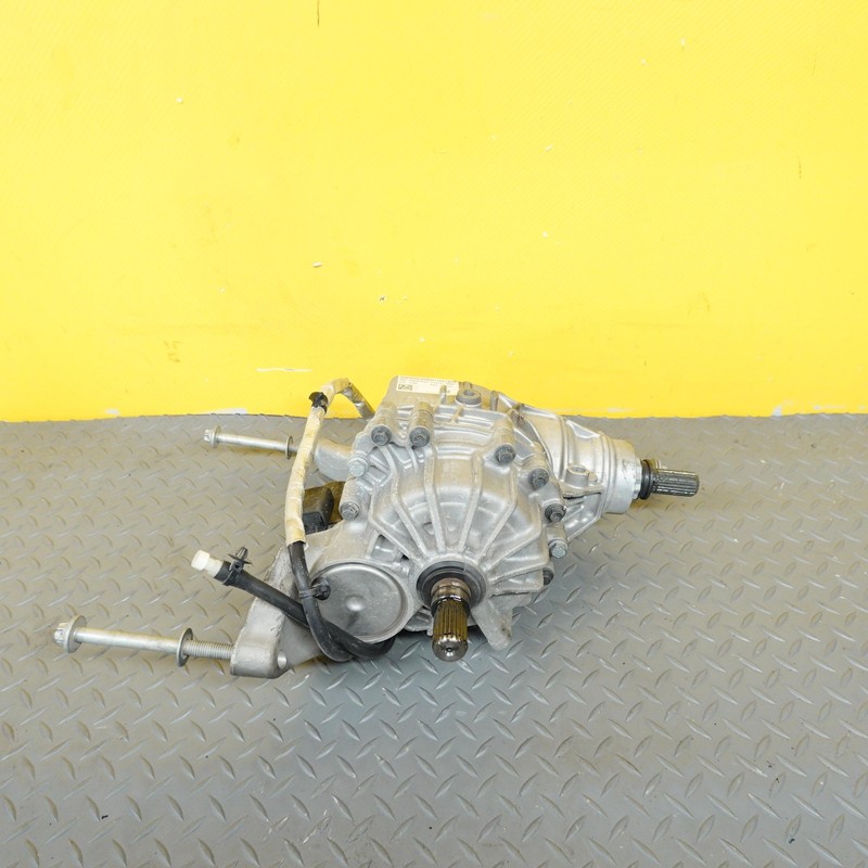 2023-2025 DODGE HORNET AWD REAR DIFFERENTIAL AXLE CARRIER OEM 00463538450