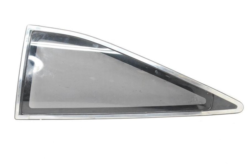 1984-1989 Nissan 300zx 2+2 Driver left Rear Quarter Window Glass Assembly