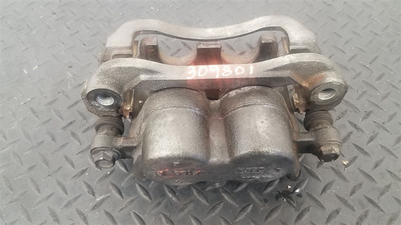 03-20 GMC Savana 2500 Front Left Driver Brake Caliper (C6P) OEM 1721593