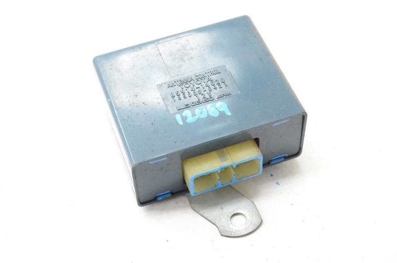 1986-1988 Toyota Supra MK3 7MGE Antenna Control Module 35914 14020