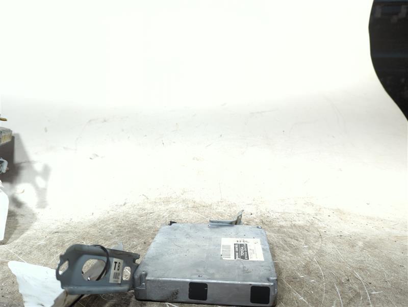 2001 Toyota Camry Engine Control Module ECM 8966633240 Used OEM 204K Miles
