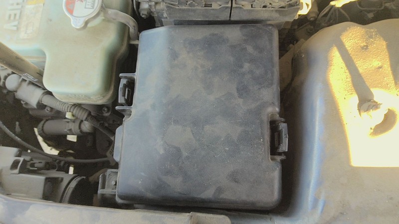 Engine Fuse Box HYUNDAI SONATA 16 17