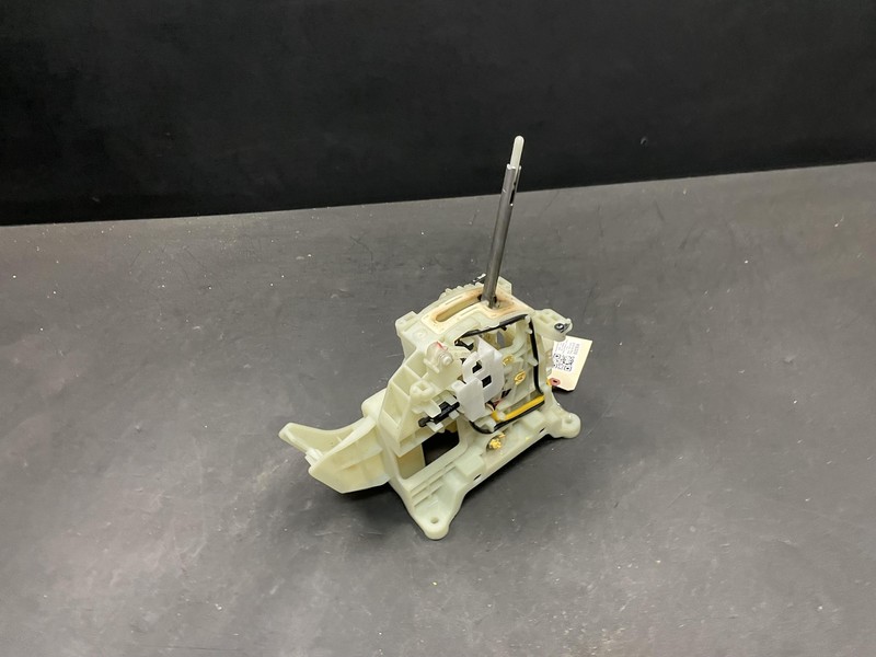 Transmission Floor Shifter 2019 Kia Soul 46700-B2420 2017 2018