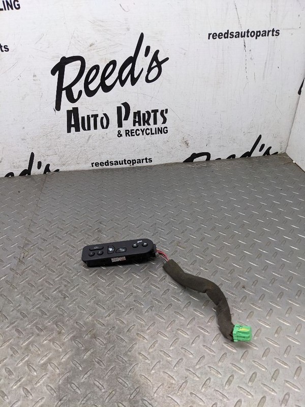 03-06 Silverado Yukon Sierra Suburban Tahoe Heated Memory Seat Switch OE 1174220