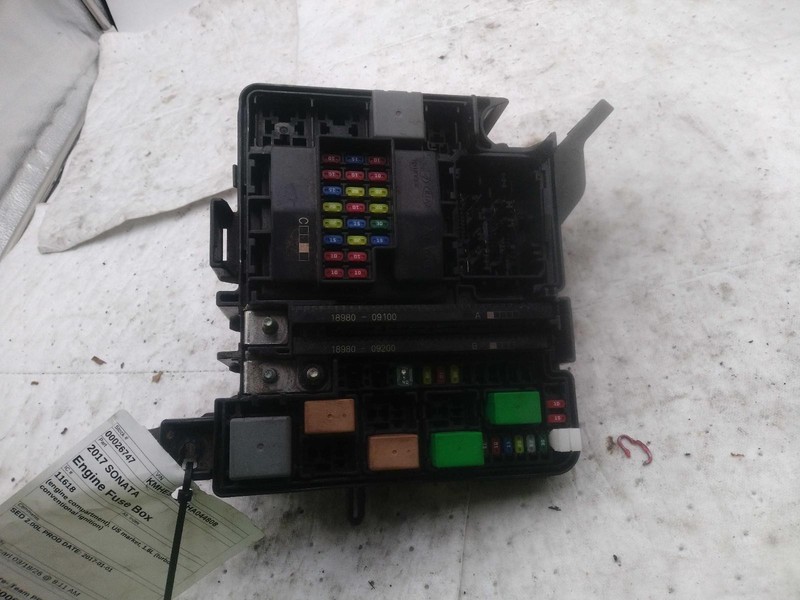 2017 Hyundai Sonata Fuse Box OEM Black 91200C2070 91200C2080 6 Month Warranty