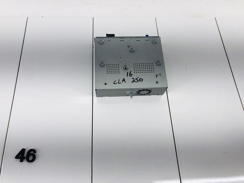 16-19 MERCEDES BENZ CLA250 FRONT CENTER INSTRUMENT PANEL RADIO RECEIVER OEM