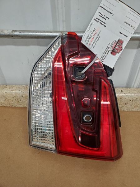 Passenger Right Tail Light Liftgate Mounted Fits 19-20 FORESTER 281979