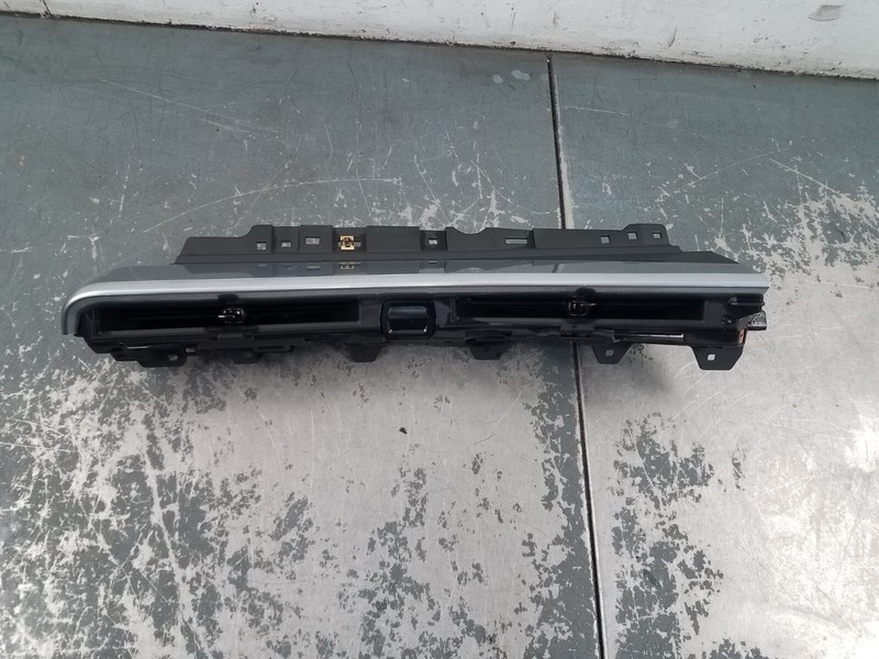 2024 Chevy Corvette C8 Z06 Center Dash Vent Panel#4436 VV5