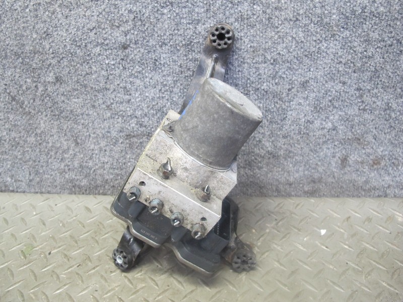2014-2018 BMW F15 X5 ANTI LOCK BRAKE ABS PUMP MODULE 6864781