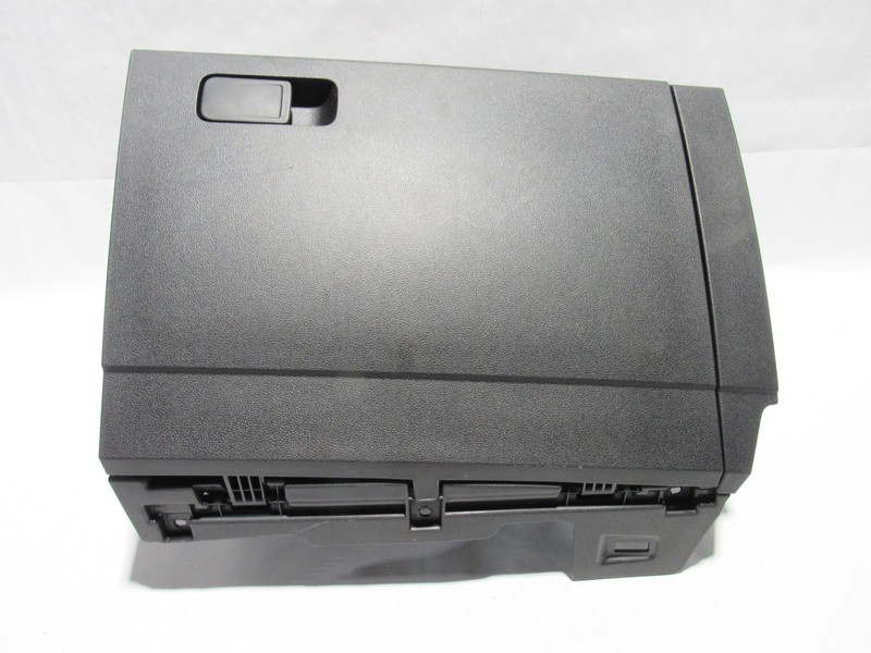 Volkswagen Jetta GLI 2022 Front Right Dash Glove Box Storage Compartment 18-25 |